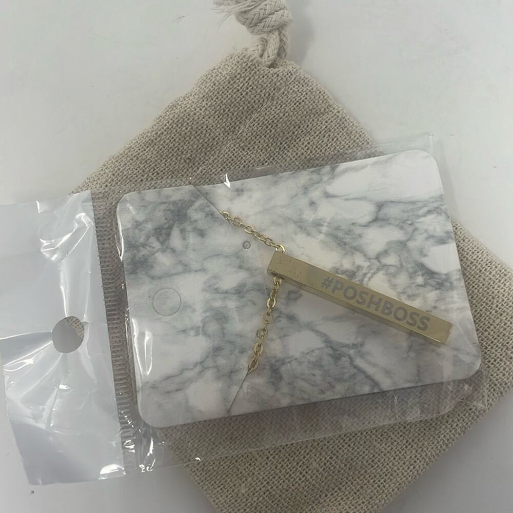 New! #POSHBOSS Gold Bar Pendant Necklace